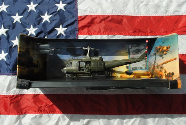 FOV84057  U.S. UH-1D Huey 